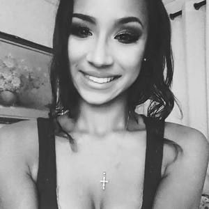 Meet your Posher, Camryn